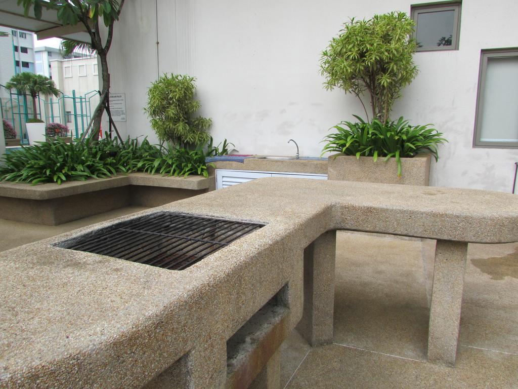 Village West Coast By Far East Hospitality Singapura